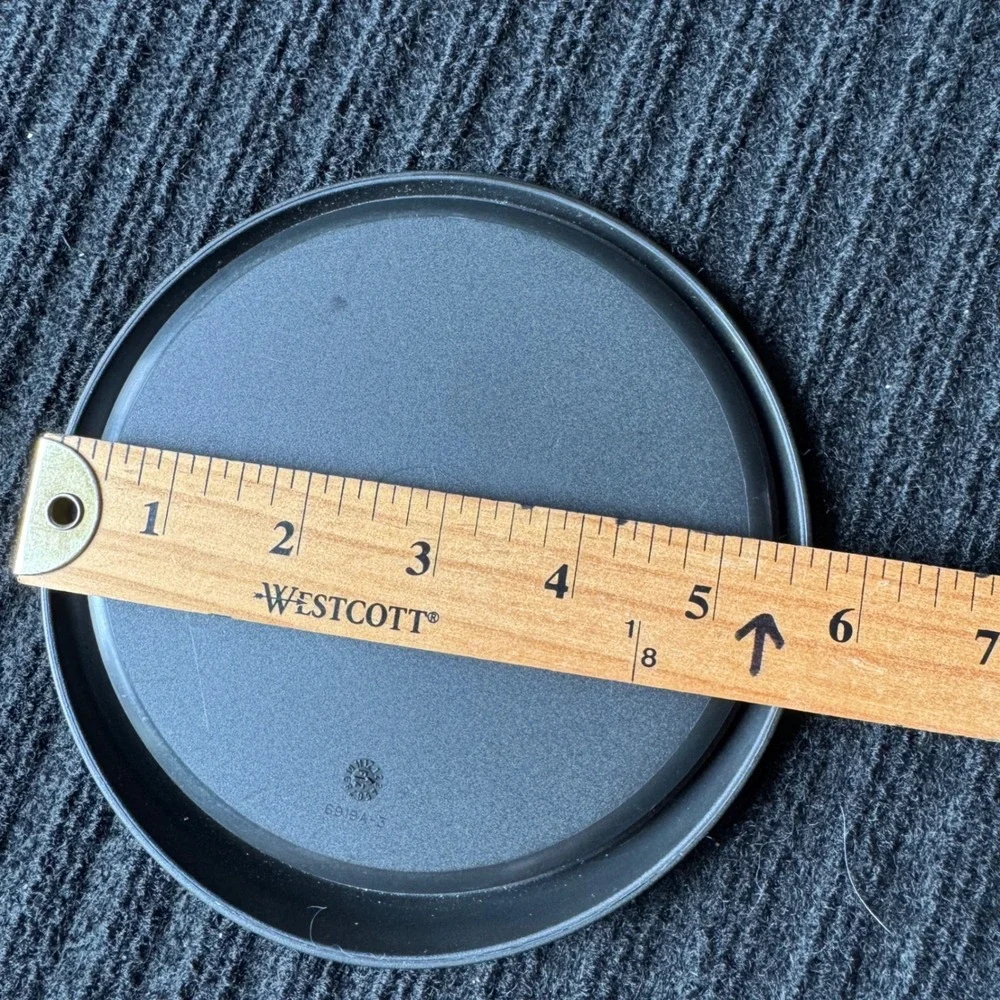 Tupperware‎ Black Round Seal Lid 6919A Replacement Part 5.75 Inch
